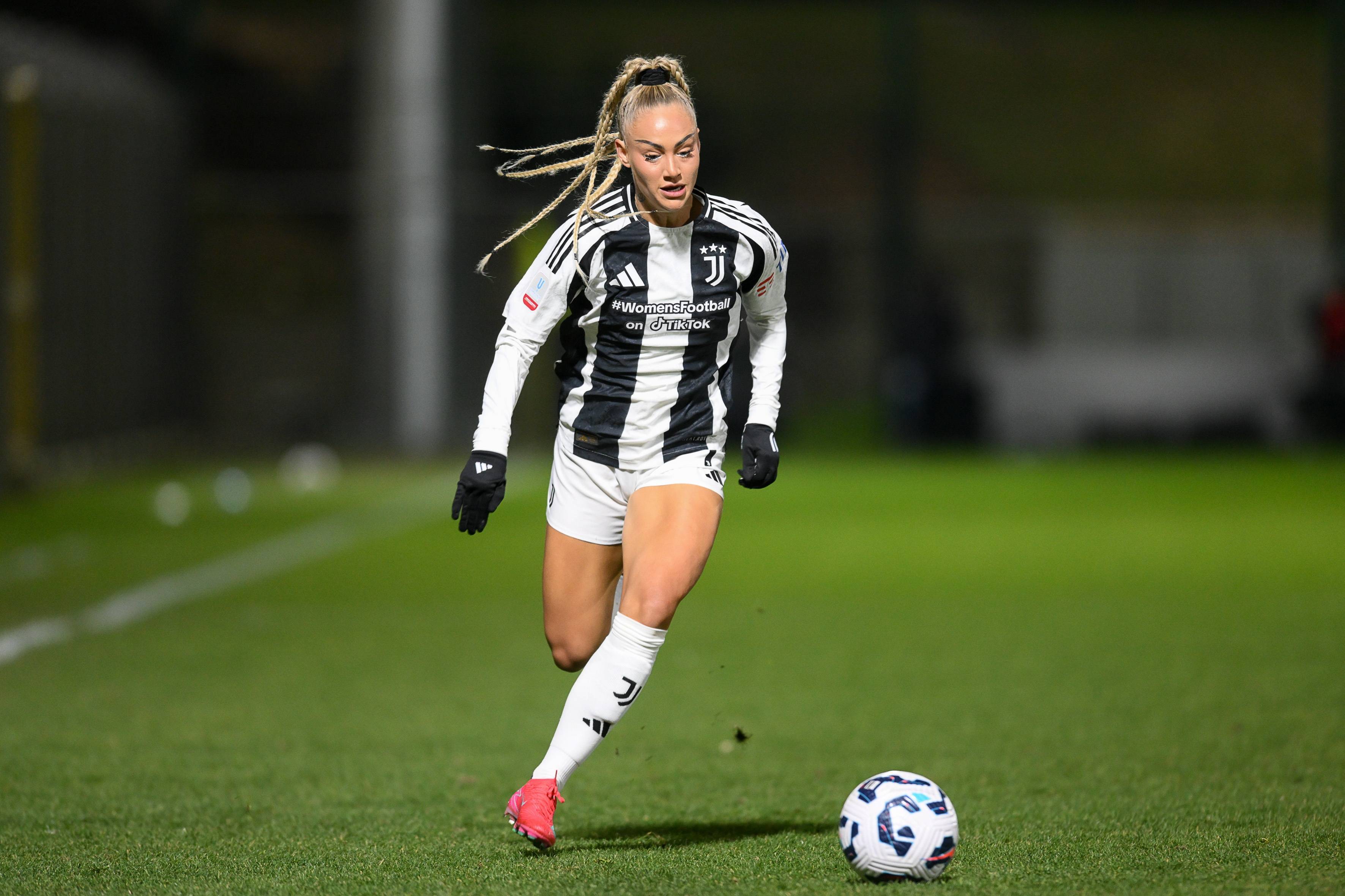 今晚意甲焦点战，尤文图斯门线救险，信心回归，年轻球员得到机会(意甲尤文vs那不勒斯回放)