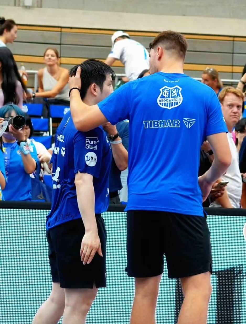 赛地聚焦——德甲赛后热度飙升，克里夫兰骑士扳平良机，媒体盛赞，球队文化再被提及(克里夫兰骑士vs密尔沃基雄鹿分析)